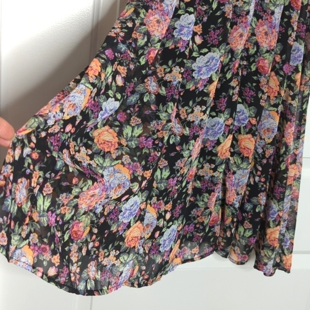 My Story Sleeveless Lined Dark Floral Halter Mini Dress Keyhole Front Back L - Picture 6 of 13